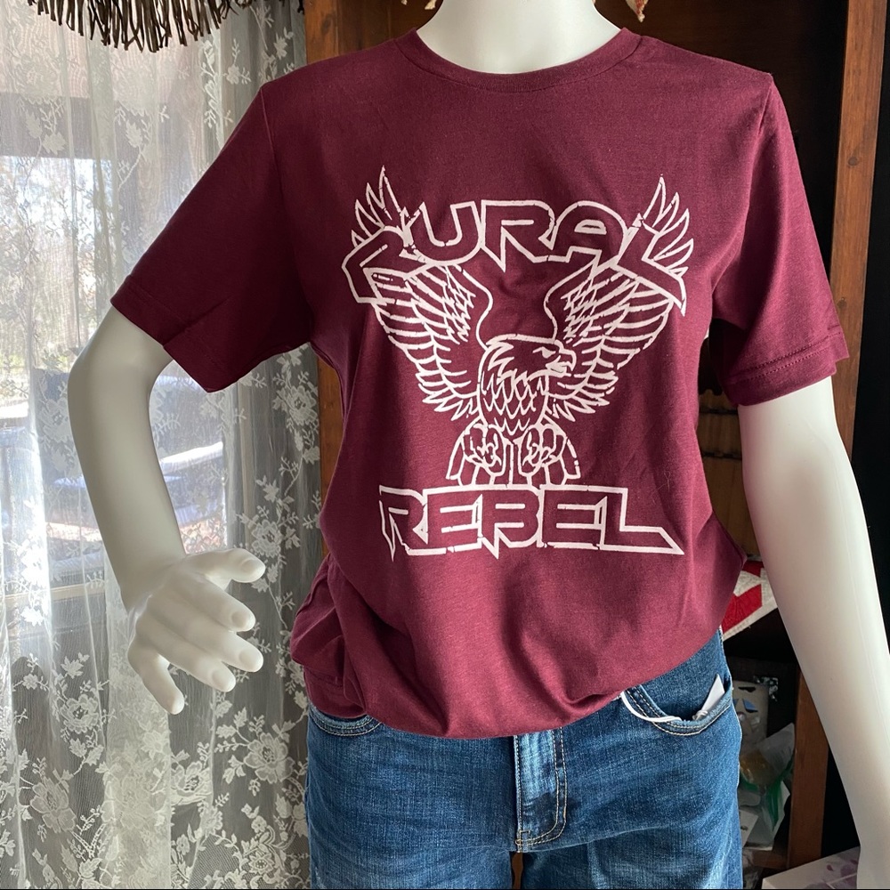 Rural Rebel Tee Shirt. Short sleeves. NWT XL